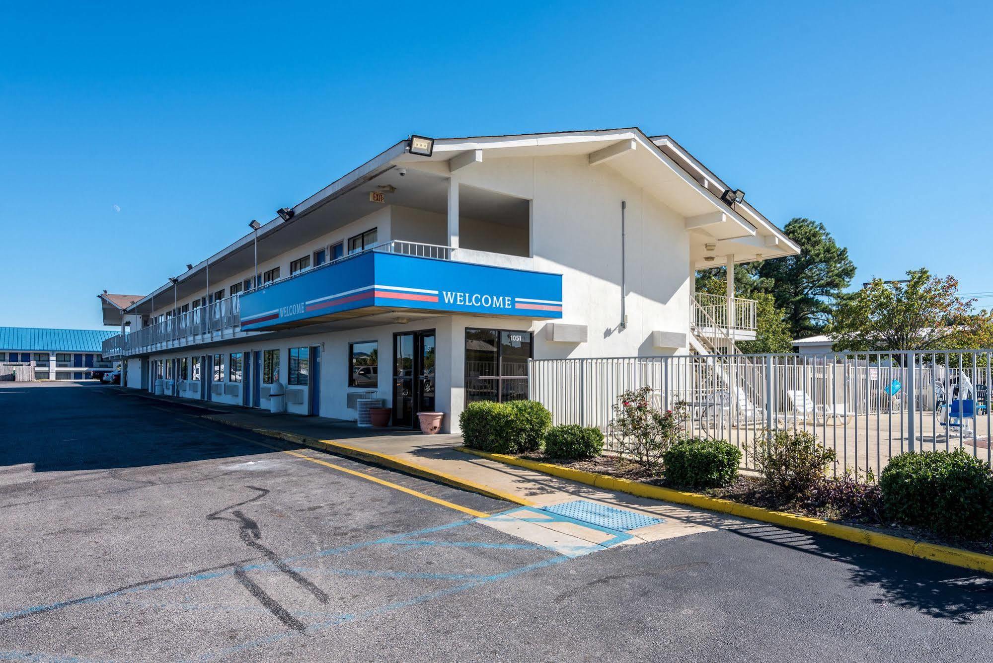 Rodeway Inn Μοντγκόμερι Εξωτερικό φωτογραφία